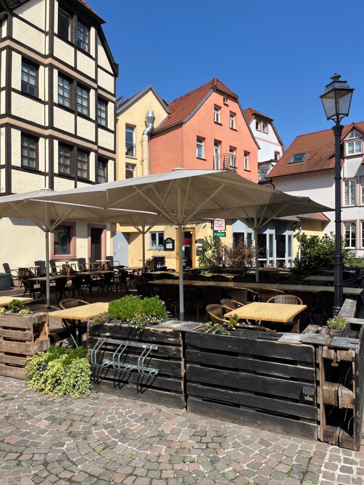 La Flamme Wertheim Garni Exterior foto