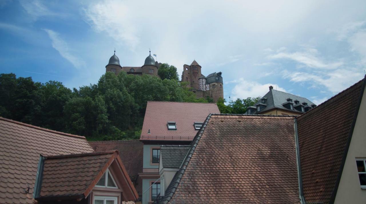La Flamme Wertheim Garni Exterior foto